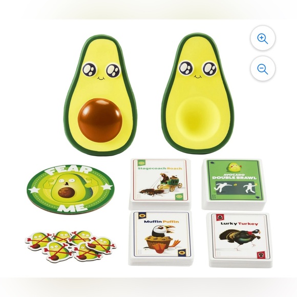 Throw Throw Avocado - a Dodgeball Party Game by Exploding Kittens Brand NEW - Picture 3 of 4